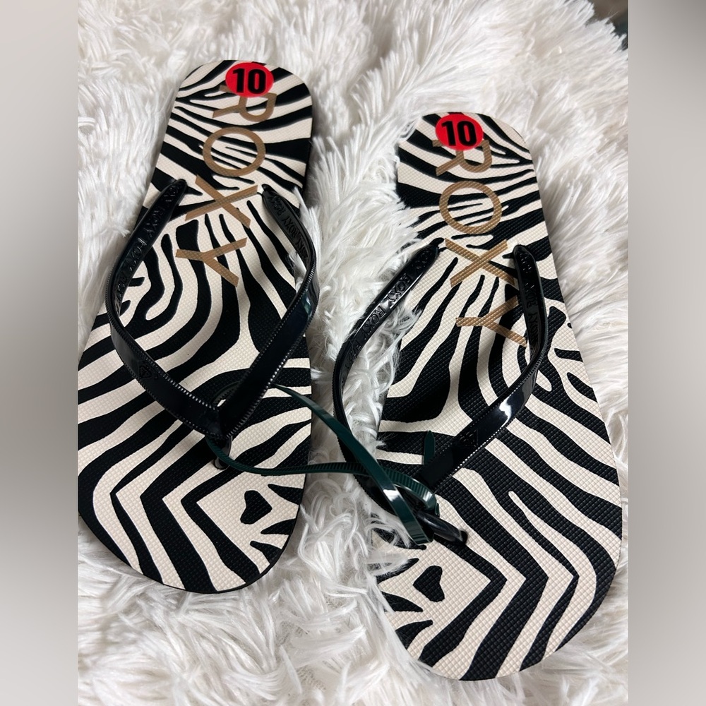 Roxy Zebra Print Flip Flops NWT Sz 10